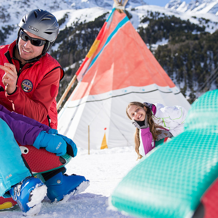 Familien-Skifahren in Südtirol: Das Kinderland im Schnalstal