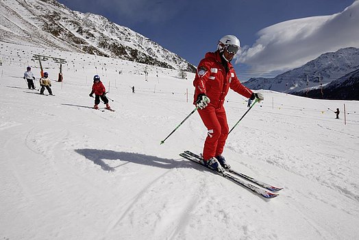 Skiing lessons at Glocken ski run