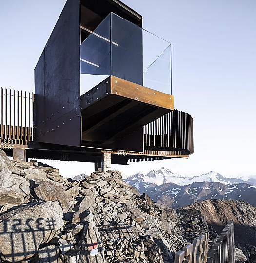 Panoramic platform Iceman Ötzi Peak near the spot where the glacier mummy was found